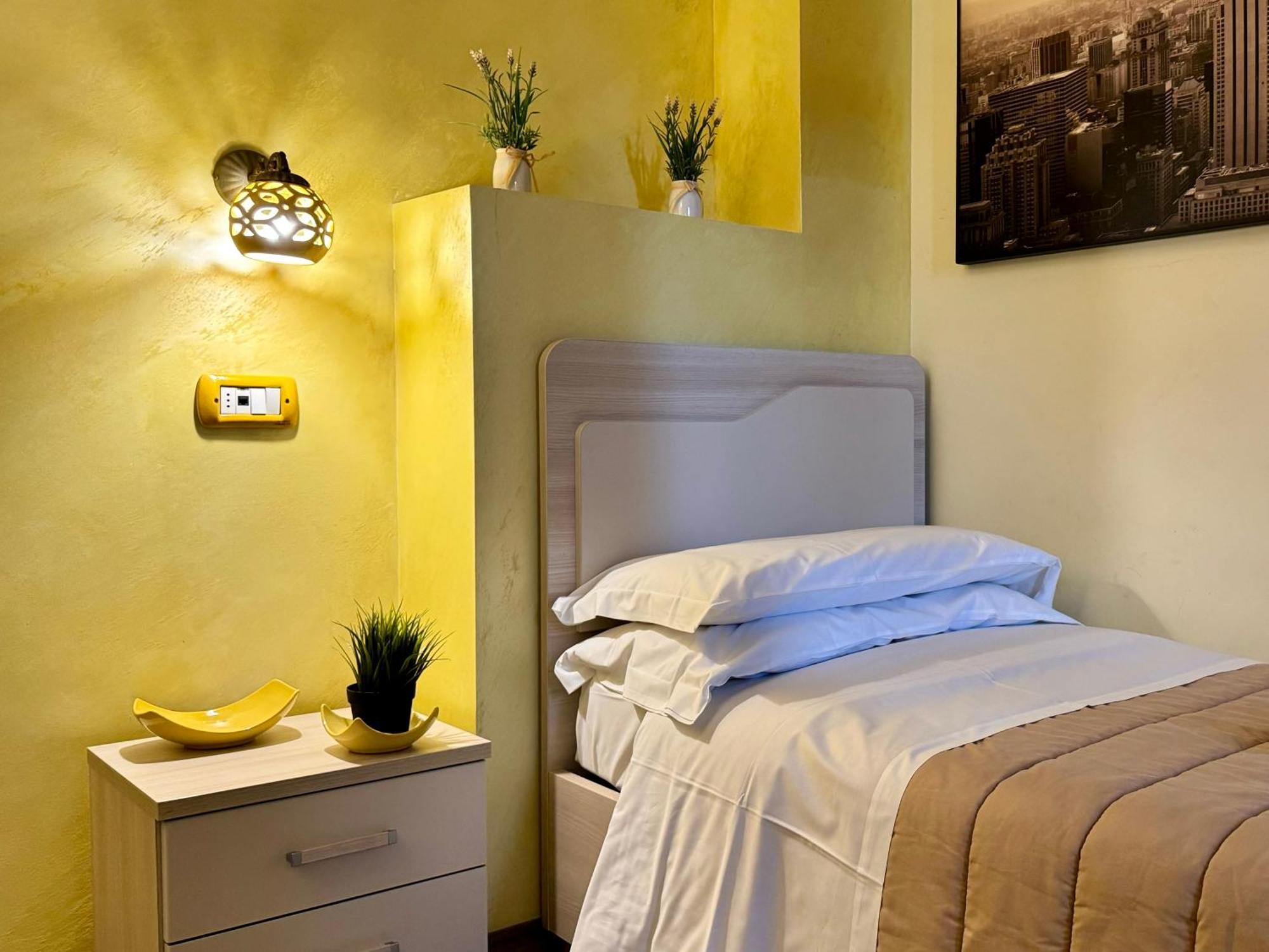 Domus Angeli Hotell Assisi Exteriör bild